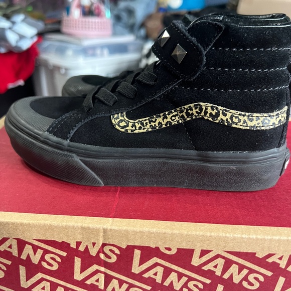 Vans Black & Leopard Print With Silver Studs - Picture 6 of 6